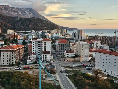 Rent, one bedroom apartment, 57m², Bečići, Budva - image 20