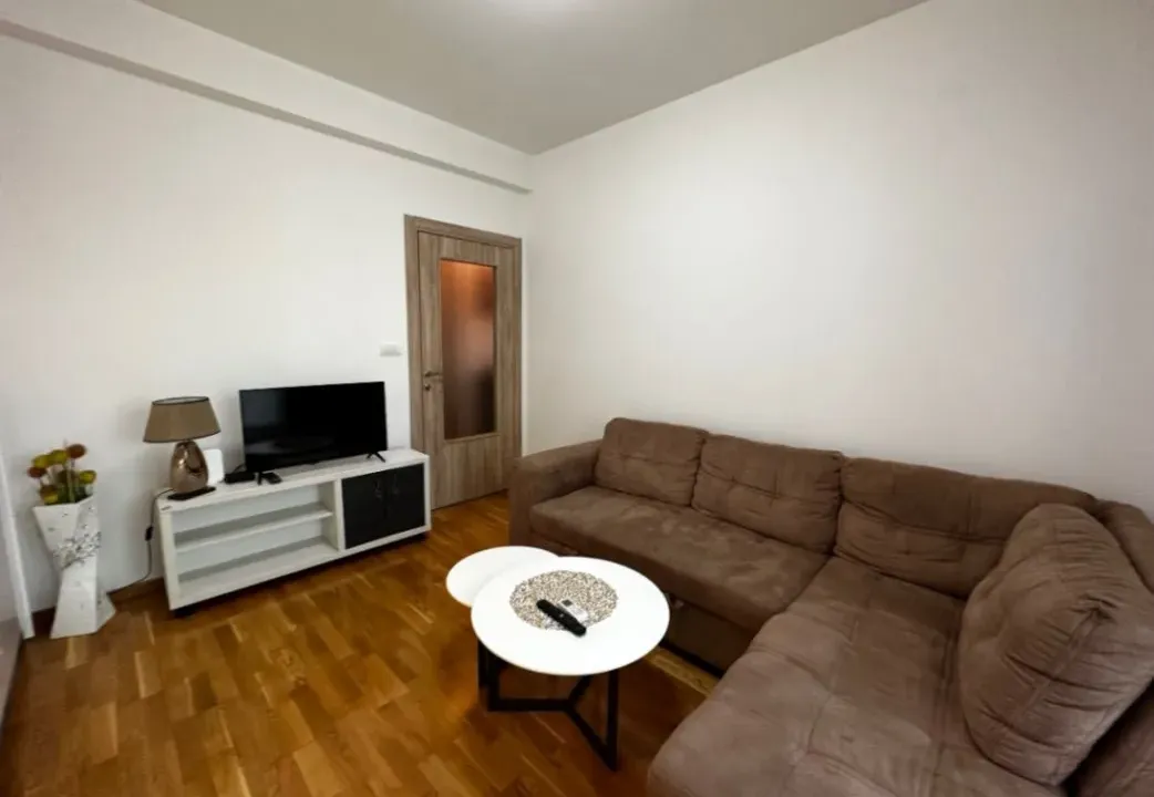 Izdavanje, jednosoban stan, 45m², Ljubović, Podgorica