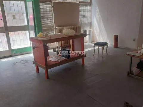 Poslovni prostor in Novi Beograd Blok 63