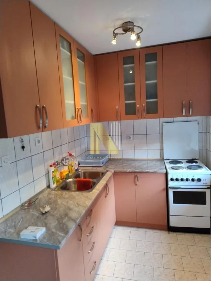 Prodaja, kuća, 200m², Beočin, Srbija