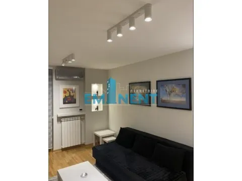 Rent, one bedroom apartment, 32m², Trošarina, Voždovac Sve Podlokacije - image 2