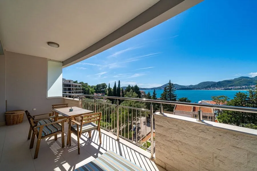Sale, apartment, 75m², Pržno, Budva