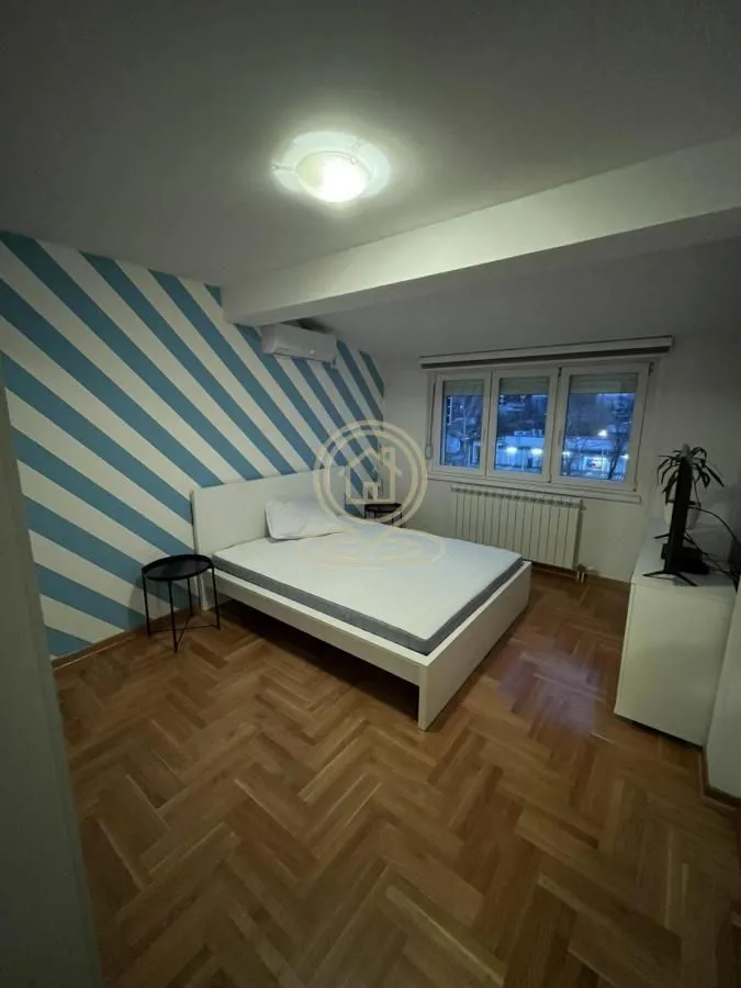 Rent, three bedroom apartment, 83m², Karaburma, Palilula Sve Podlokacije