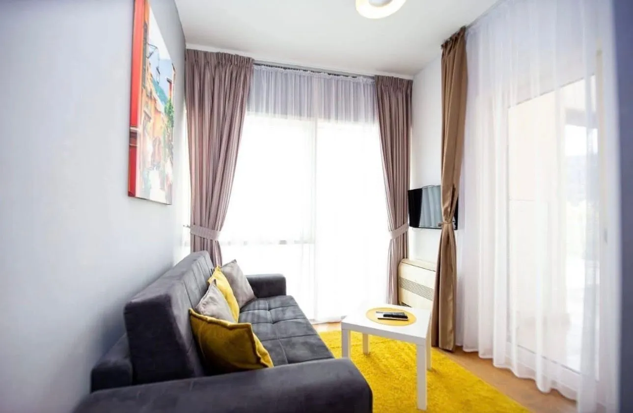 Daily-rent, one bedroom apartment, 40m², Centar, Budva