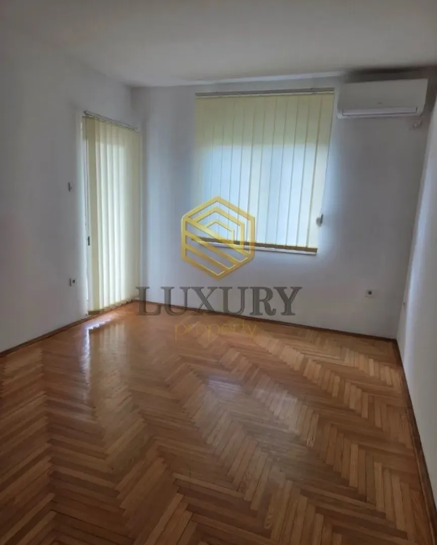 Izdavanje, dvosoban stan, 60m², Preko Morače, Podgorica