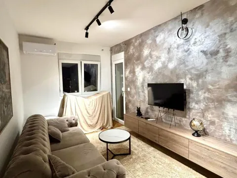 Rent, two bedroom apartment, 56m², Pobrežje, Podgorica - image 3