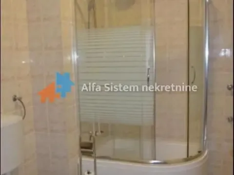 Rent, four bedroom apartment, 135m², Savski Venac, Beograd - image 13