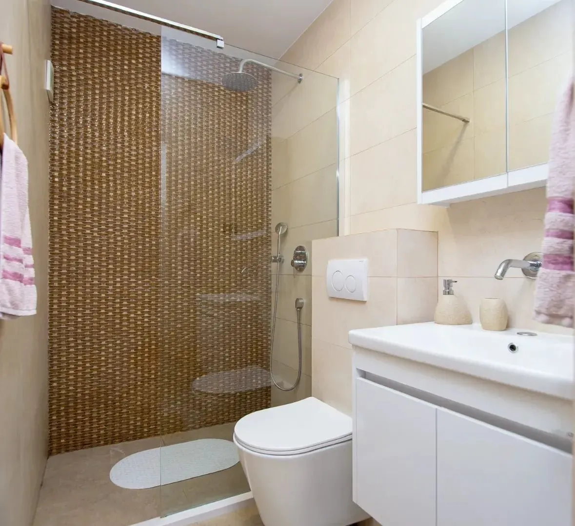 Prodaja, dvosoban stan, 110m², Budva, Crna Gora