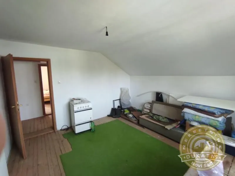 Prodaja, kuća, 152m², Futog, Novi Sad Sve Podlokacije