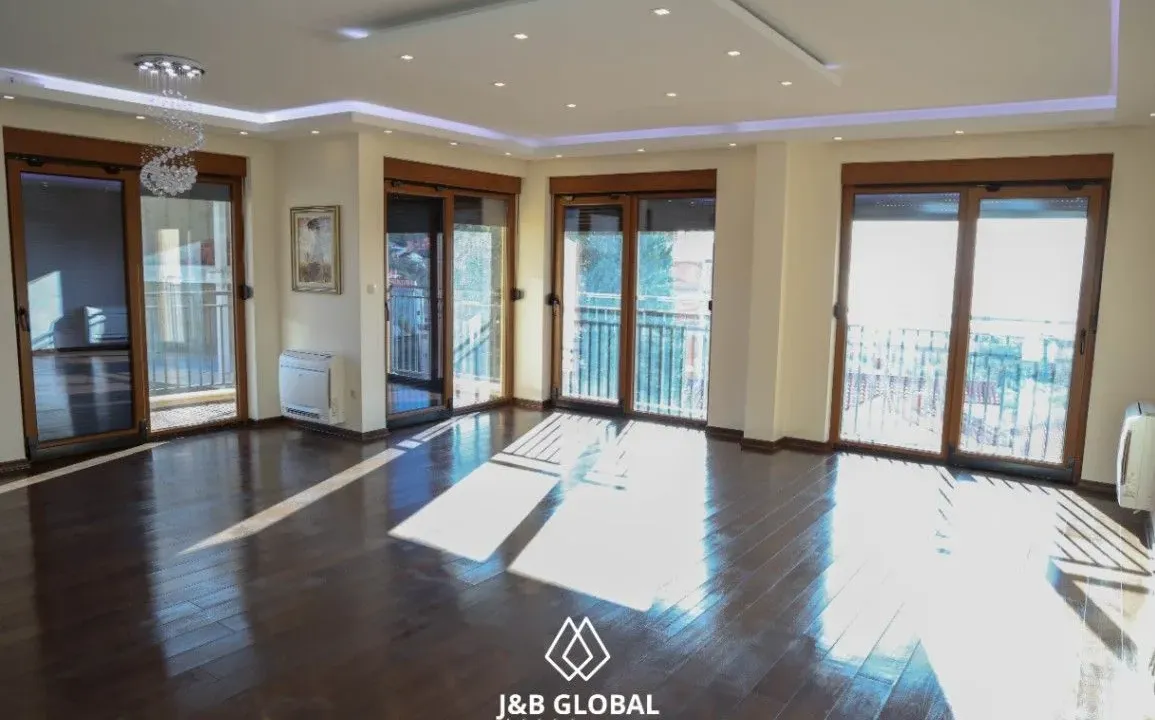 Sale, three bedroom apartment, 152m², Petrovac, Budva