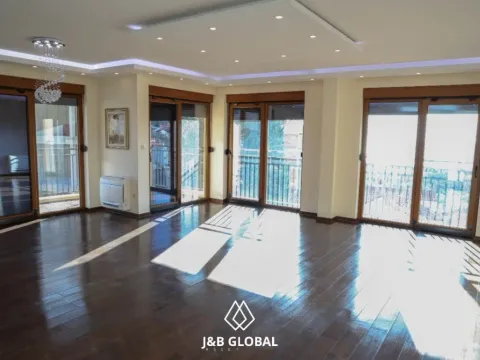 Sale, three bedroom apartment, 152m², Petrovac, Budva - image 1