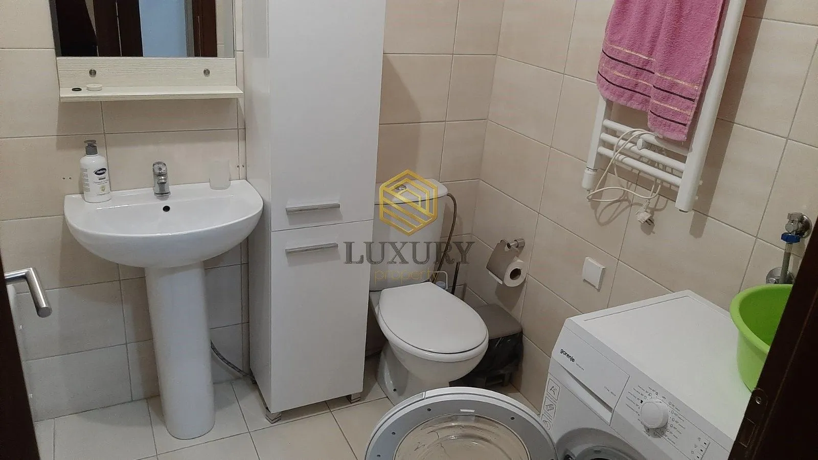 Rent, one bedroom apartment, 49m², Stari Aerodrom, Podgorica