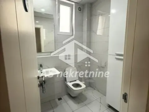 Izdavanje, četvorosoban stan, 155m², Senjak, Beograd - image 18