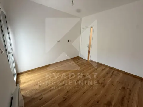 Prodaja, jednosoban stan, 45m², Centar, Kolašin - image 9