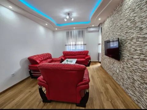 Izdavanje, jednosoban stan, 55m², New City, Podgorica - image 2