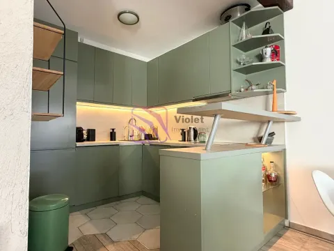 Rent, one bedroom apartment, 60m², Blok 5, Podgorica - image 2