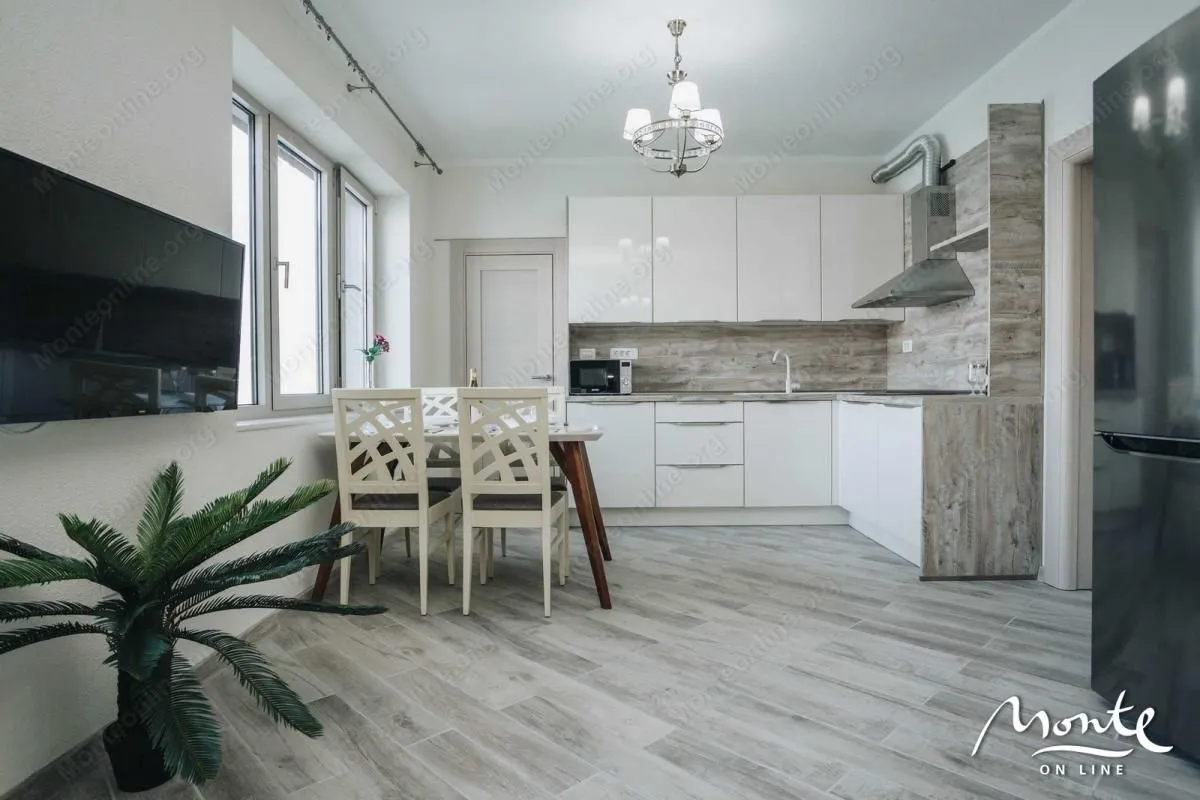 Prodaja, kuća, 314m², Tivat, Crna Gora