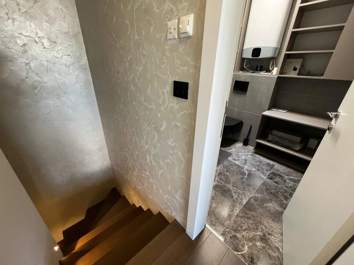 Sale, apartment, 122m², Bulevar Oslobodjenja, Novi Sad Sve Podlokacije