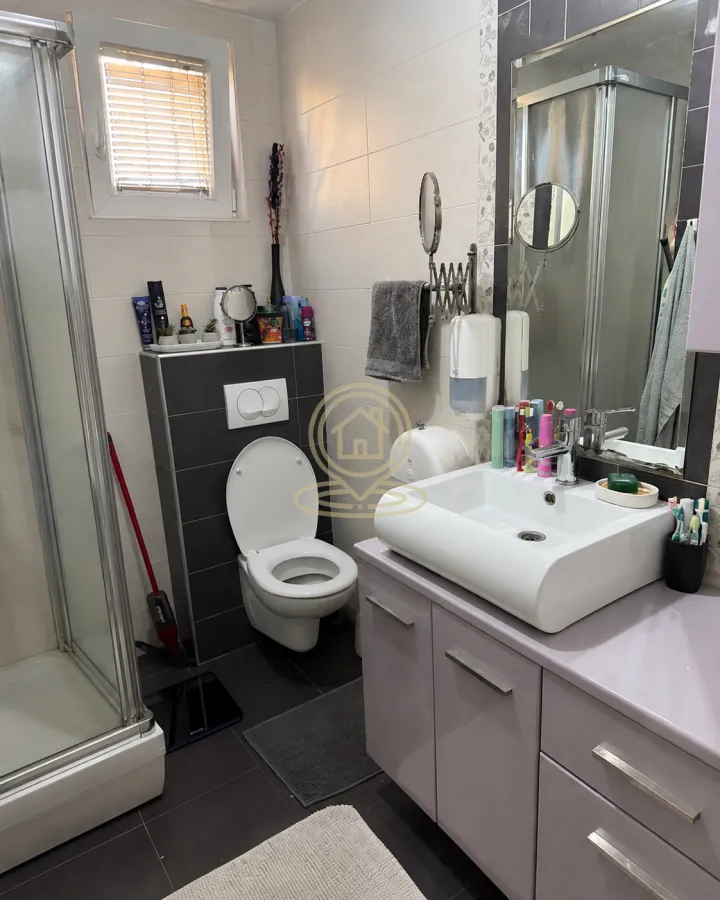 Rent, three bedroom apartment, 85m², Cvetkova Pijaca, Zvezdara Sve Podlokacije