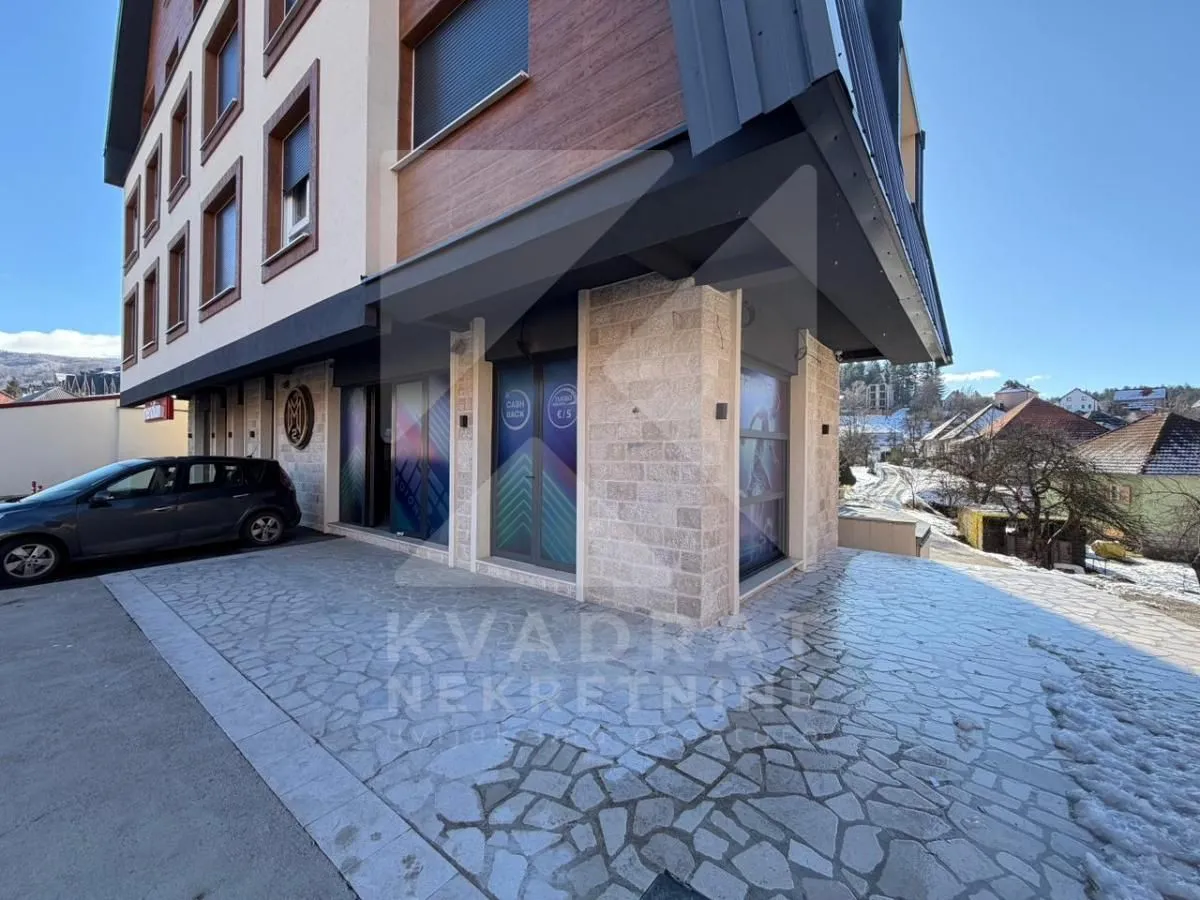 Rent, office space, 80m², Centar, Kolašin
