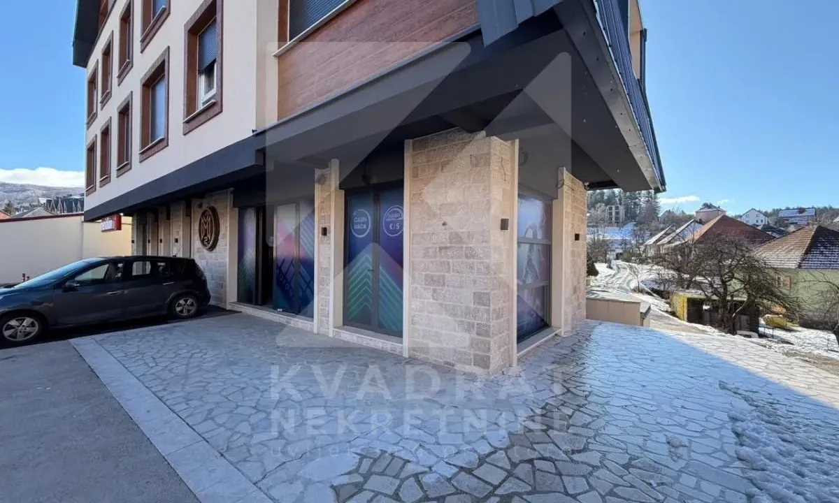 Rent, office space, 80m², Centar, Kolašin