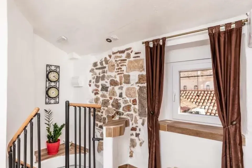 Sale, one bedroom apartment, 58m², Kotor, Crna Gora