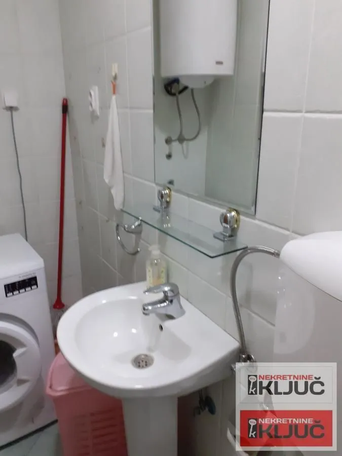 Rent, two bedroom apartment, 45m², Grbavica, Novi Sad Sve Podlokacije
