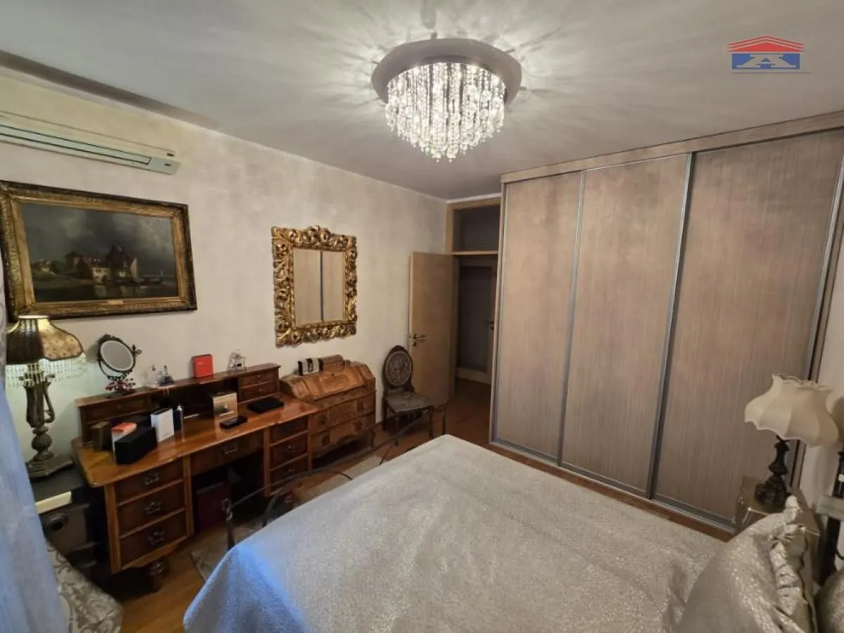 Sale, four bedroom apartment, 131m², Centar, Novi Sad