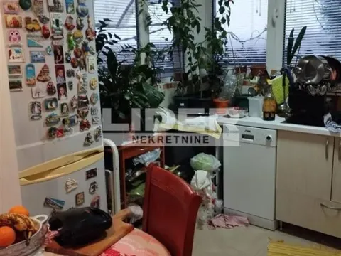 Prodaja, trosoban stan, 51m², Zemun Sve Podlokacije, Beograd - image 5