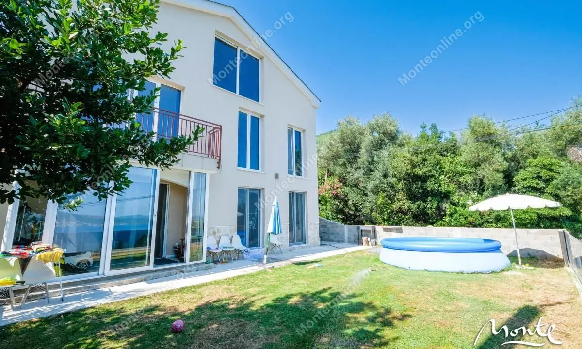 Sale, house, 270m², Baošići, Herceg Novi