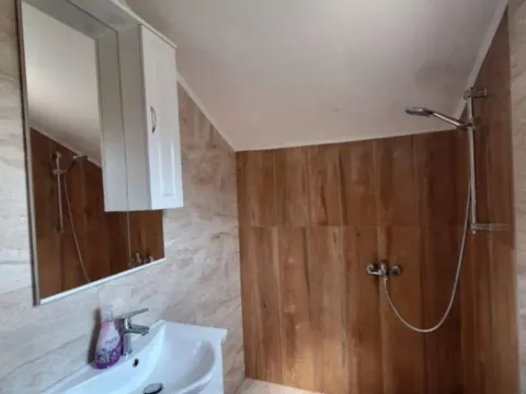 Rent, three bedroom apartment, 90m², Dobrota, Kotor - image 8