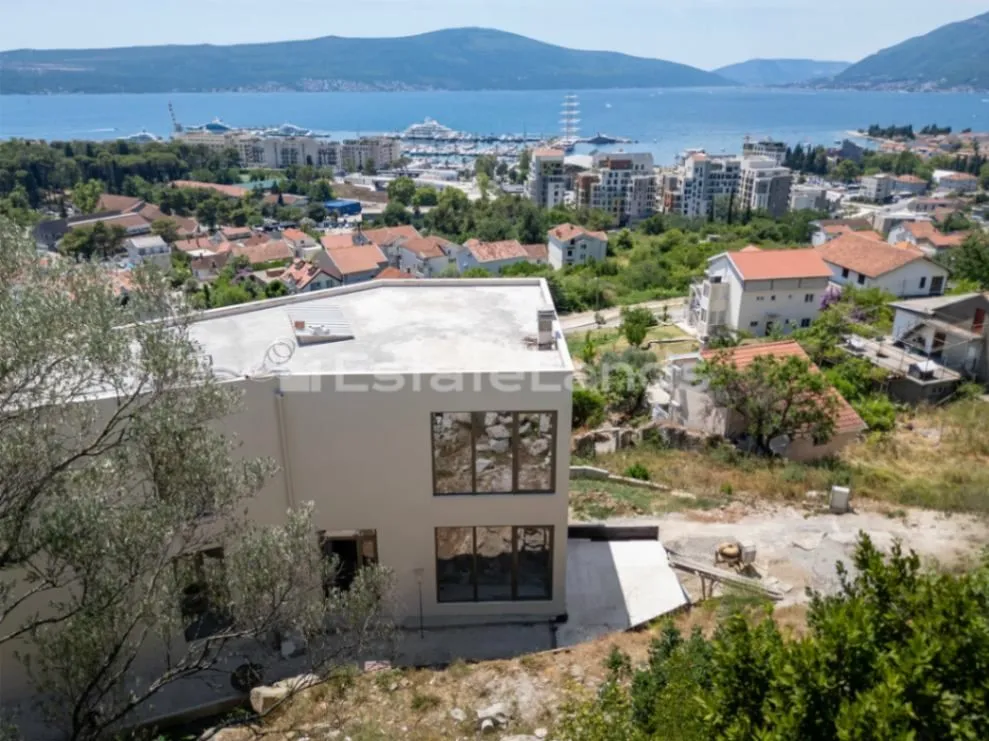 Prodaja, kuća, 400m², Tivat, Crna Gora