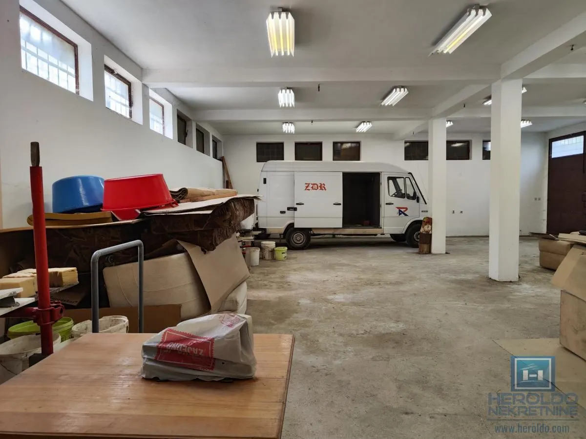 Rent, hospitality venue, 1000m², Strelište, Jagodina