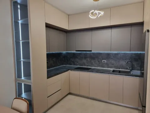 Izdavanje, dvosoban stan, 70m², Master Kvart, Podgorica - image 4