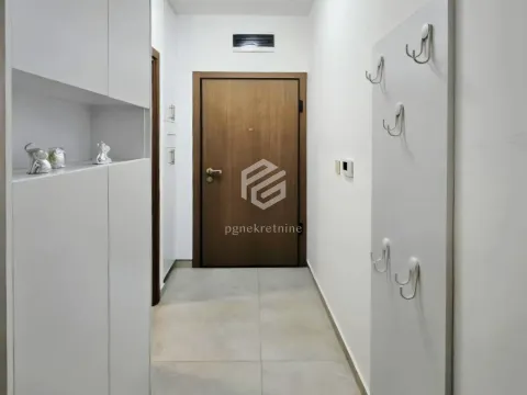 Rent, apartment, 30m², Budva, Crna Gora - image 7