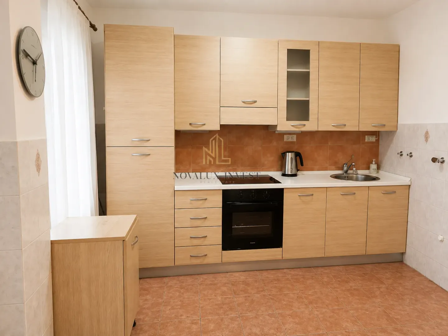 Izdavanje, kuća, 140m², Zabjelo, Podgorica
