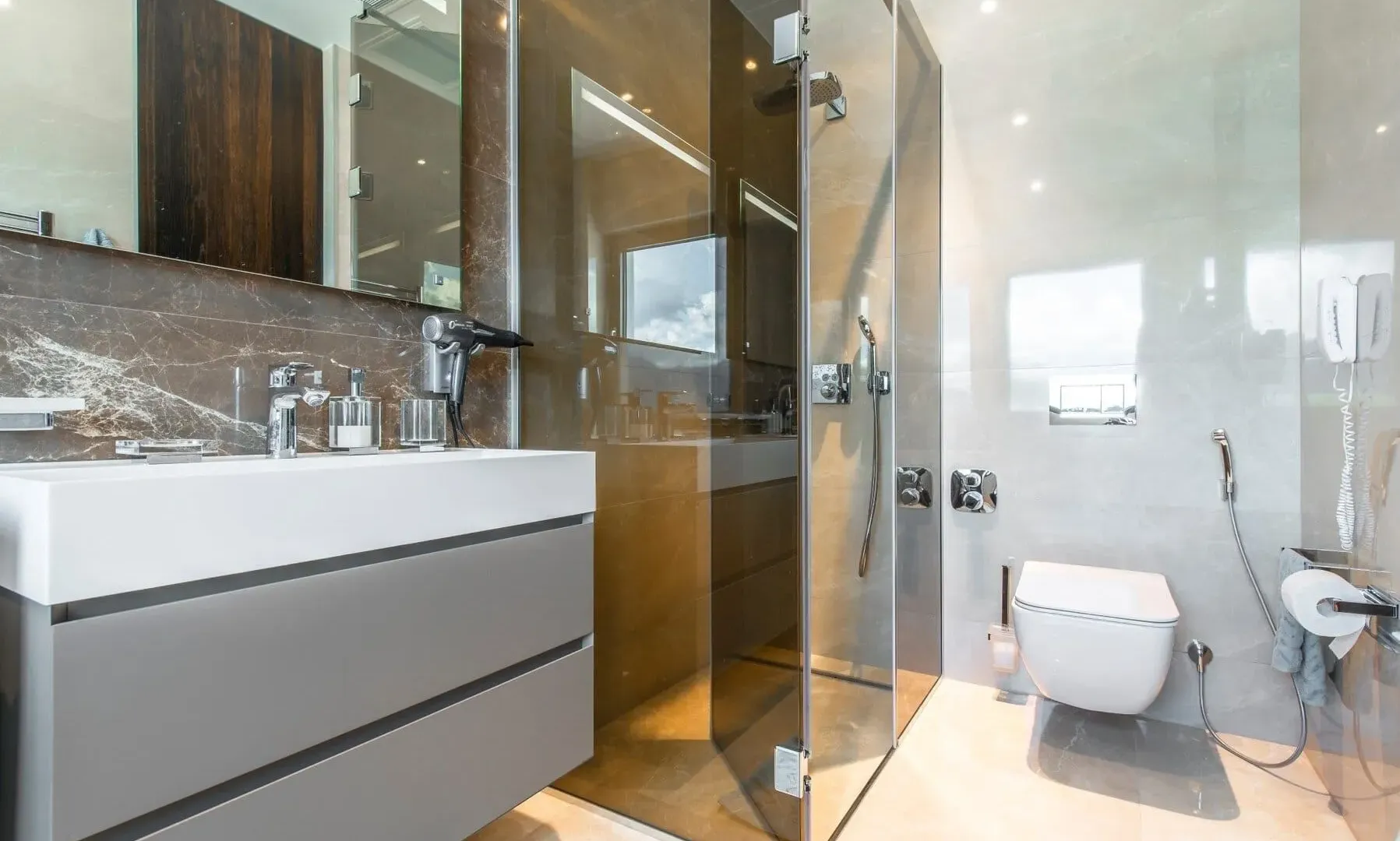 Sale, four bedroom apartment, 500m², Đuraševići, Tivat