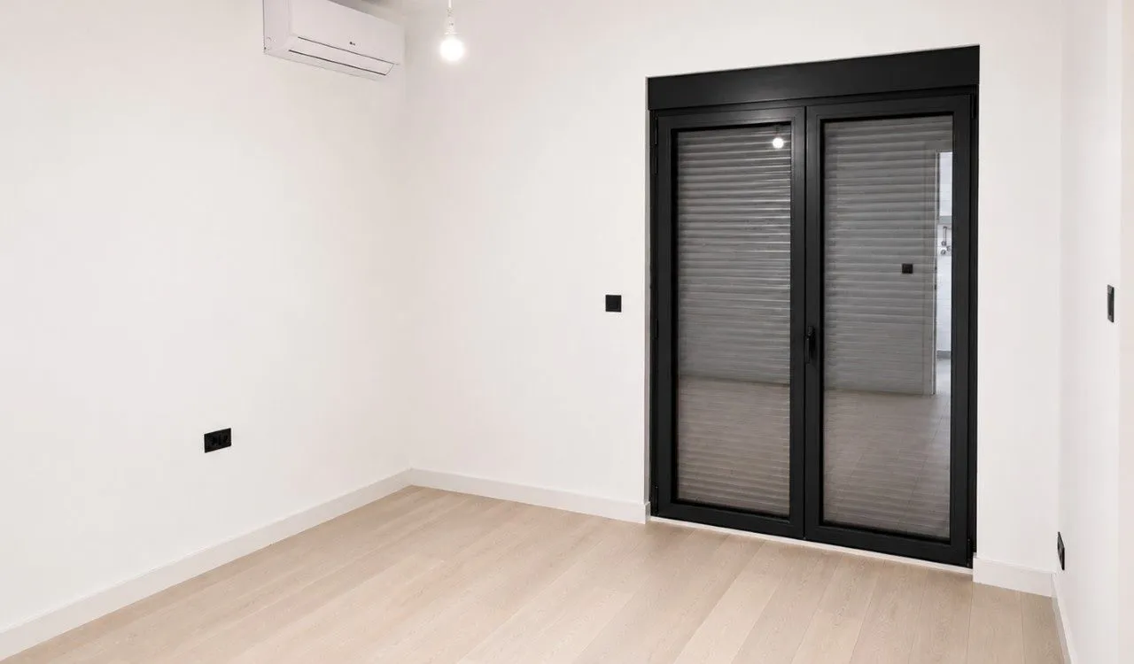 Prodaja, dvosoban stan, 118m², Preko Morače, Podgorica