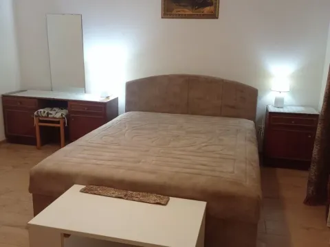 Izdavanje, jednosoban stan, 50m², Tripovići, Tivat - image 7