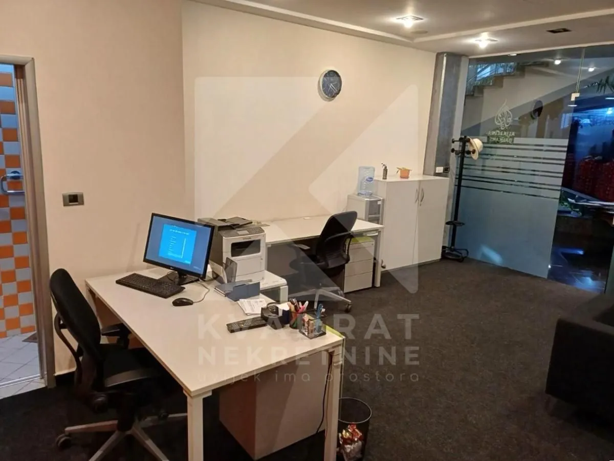 Rent, office space, 60m², Momišići, Podgorica