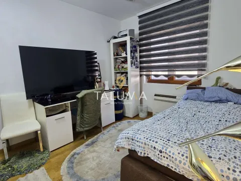 Prodaja, trosoban stan, 120m², Tološi, Podgorica - image 9