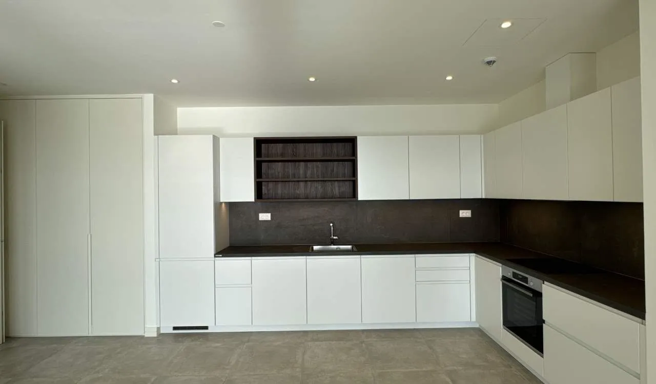 Prodaja, jednosoban stan, 78m², Luštica Bay, Tivat
