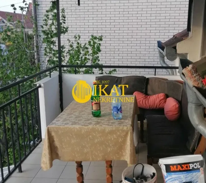 Izdavanje, dvosoban stan, 56m², Batajnica, Beograd