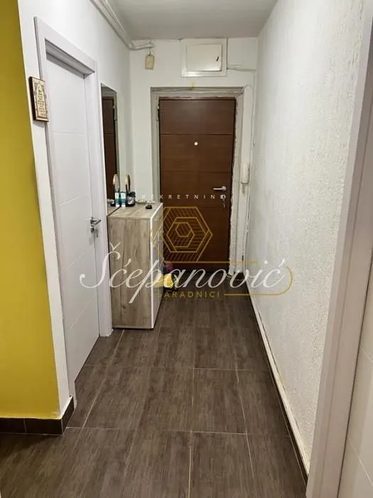 Prodaja, jednosoban stan, 46m², Grbavica, Novi Sad Sve Podlokacije