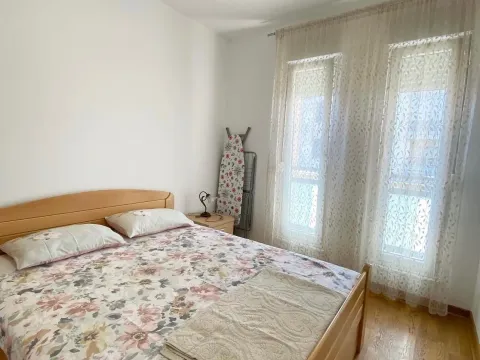 Rent, one bedroom apartment, 50m², City Kvart, Podgorica - image 6