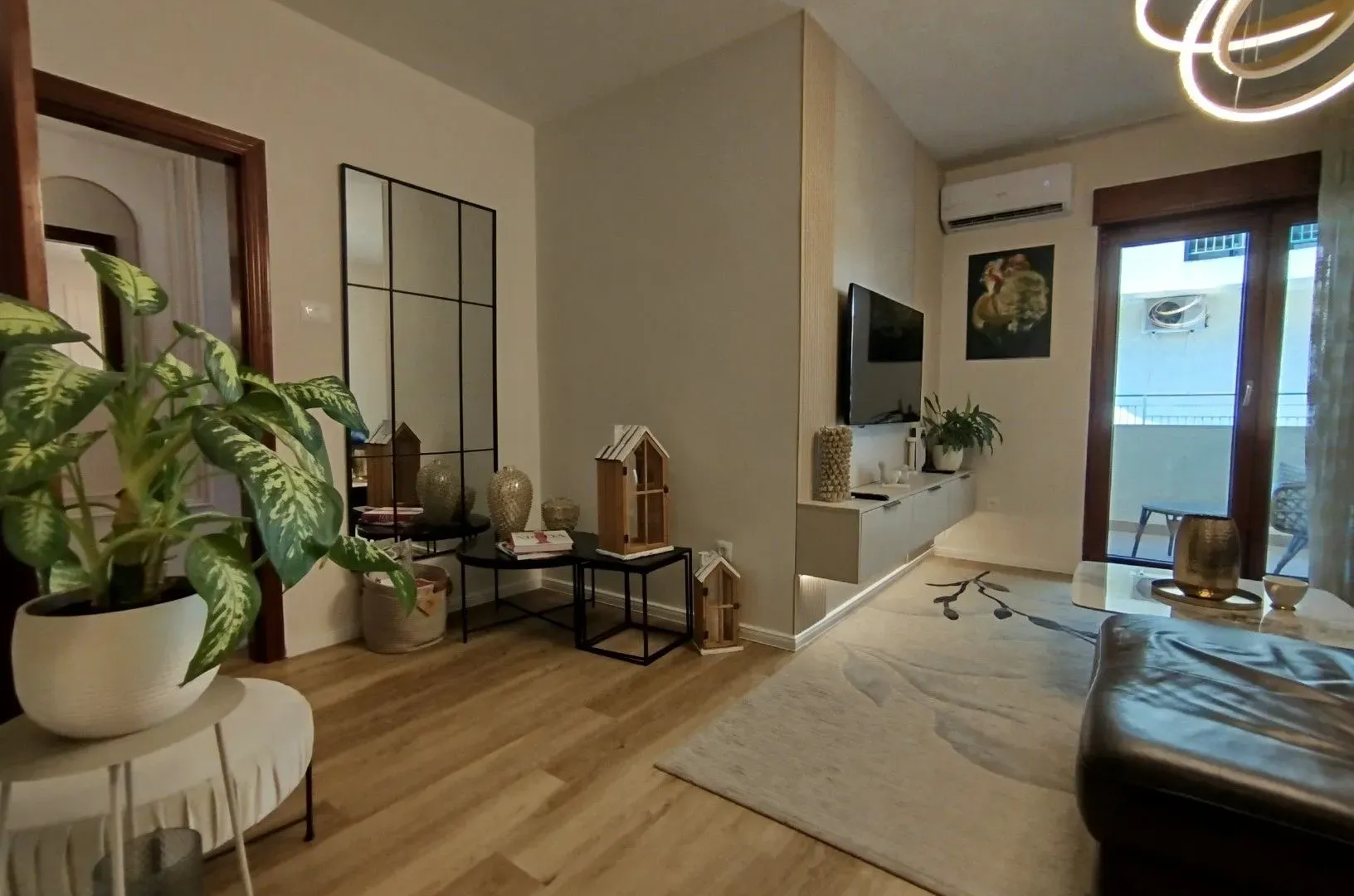 Prodaja, stan, 72m², Vezirov Most, Podgorica