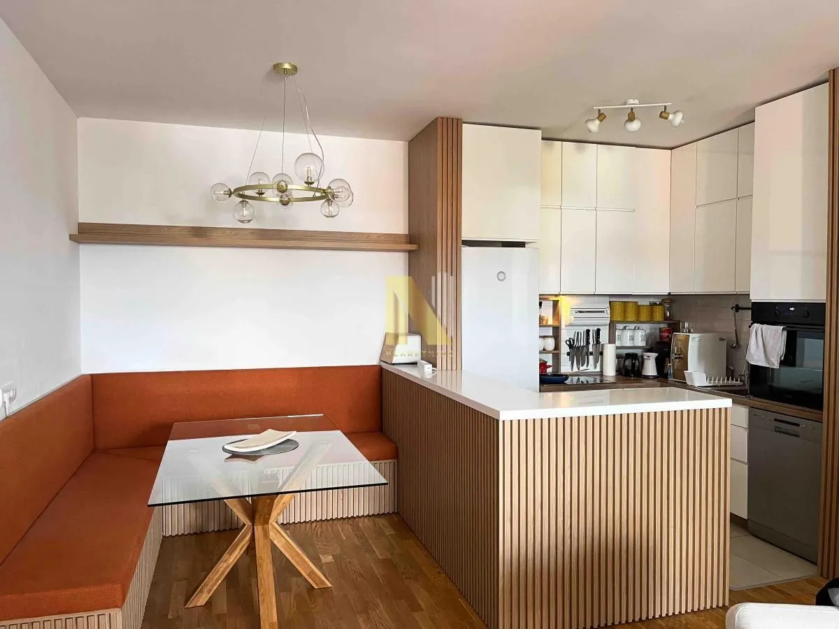 Prodaja, trosoban stan, 64m², Banatić, Novi Sad Sve Podlokacije