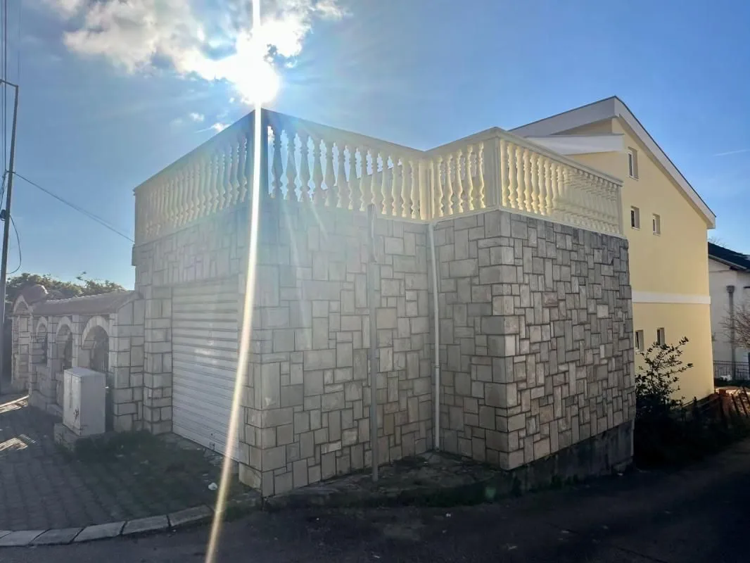 Prodaja, kuća, 180m², Bjeliši, Bar
