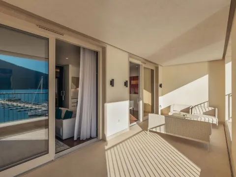 Prodaja, trosoban stan, 120m², Kumbor, Herceg Novi - image 5
