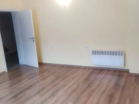 Rent, office space, 90m², Gorica C, Podgorica - image 8